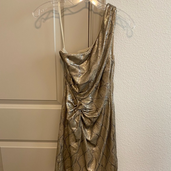 Love Reign Dresses & Skirts - Love Reign Sparkly Sequined One-Shoulder Party Dress